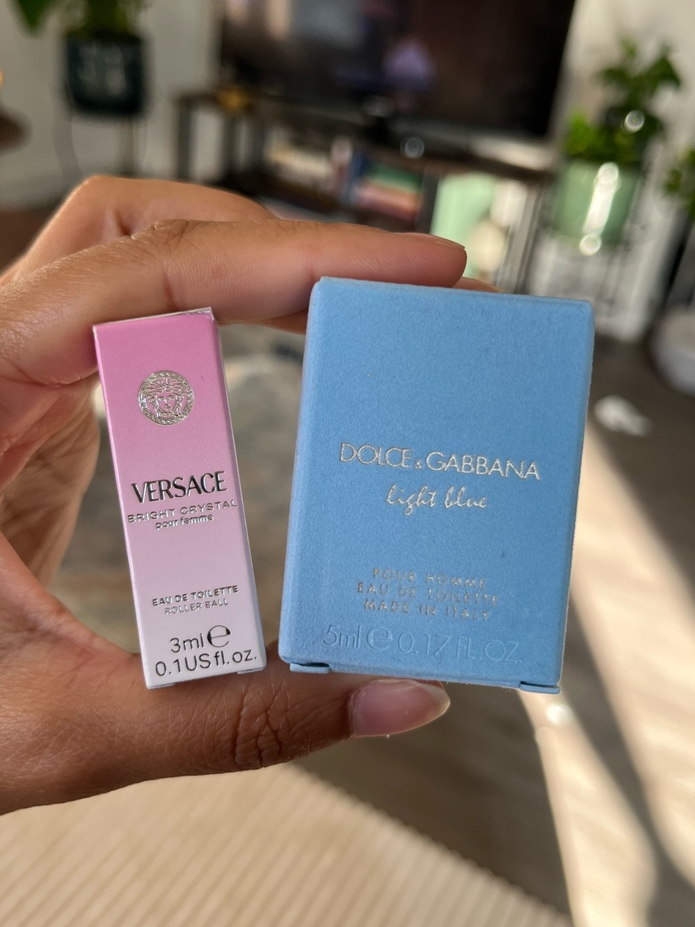 Versace Bright Crystal Rollerball and Dolce & Gabbana Light Blue Dabber Set